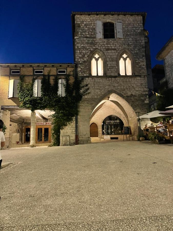 Hébergement de vacances Mondesir The Little House And Its Bastide